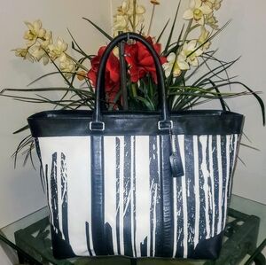EXTREMELY RARE NWOT Coach X Krink B&W NYC Tote EXTREMELY RARE